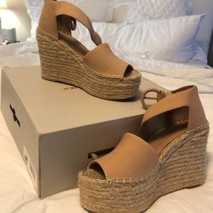 Marc Fisher Wedges Sandals 5.5 NIB Alida
